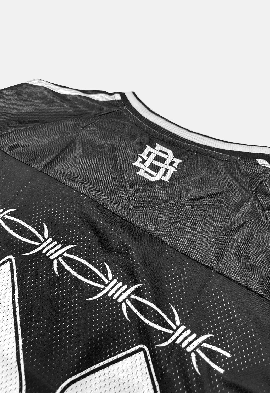 Barbed Long Sleeved Jersey