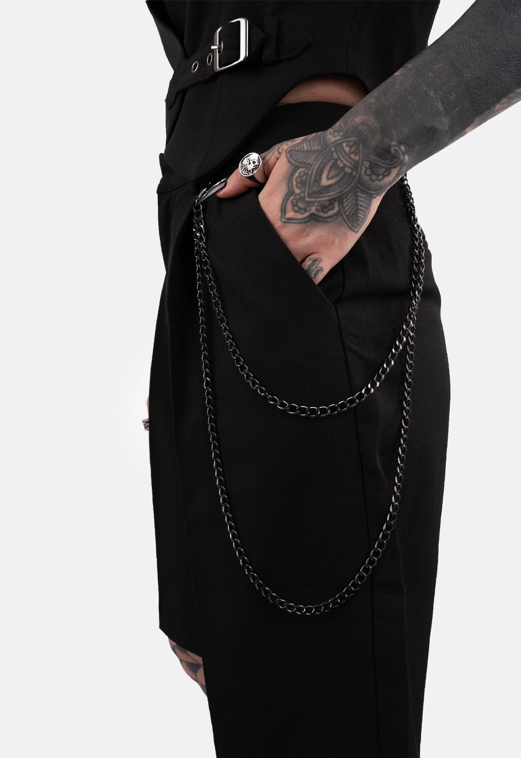 Neve Wide Leg Pleated Shorts