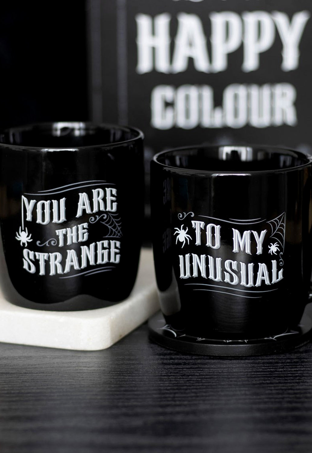 Strange Unusual Couple Mug Set
