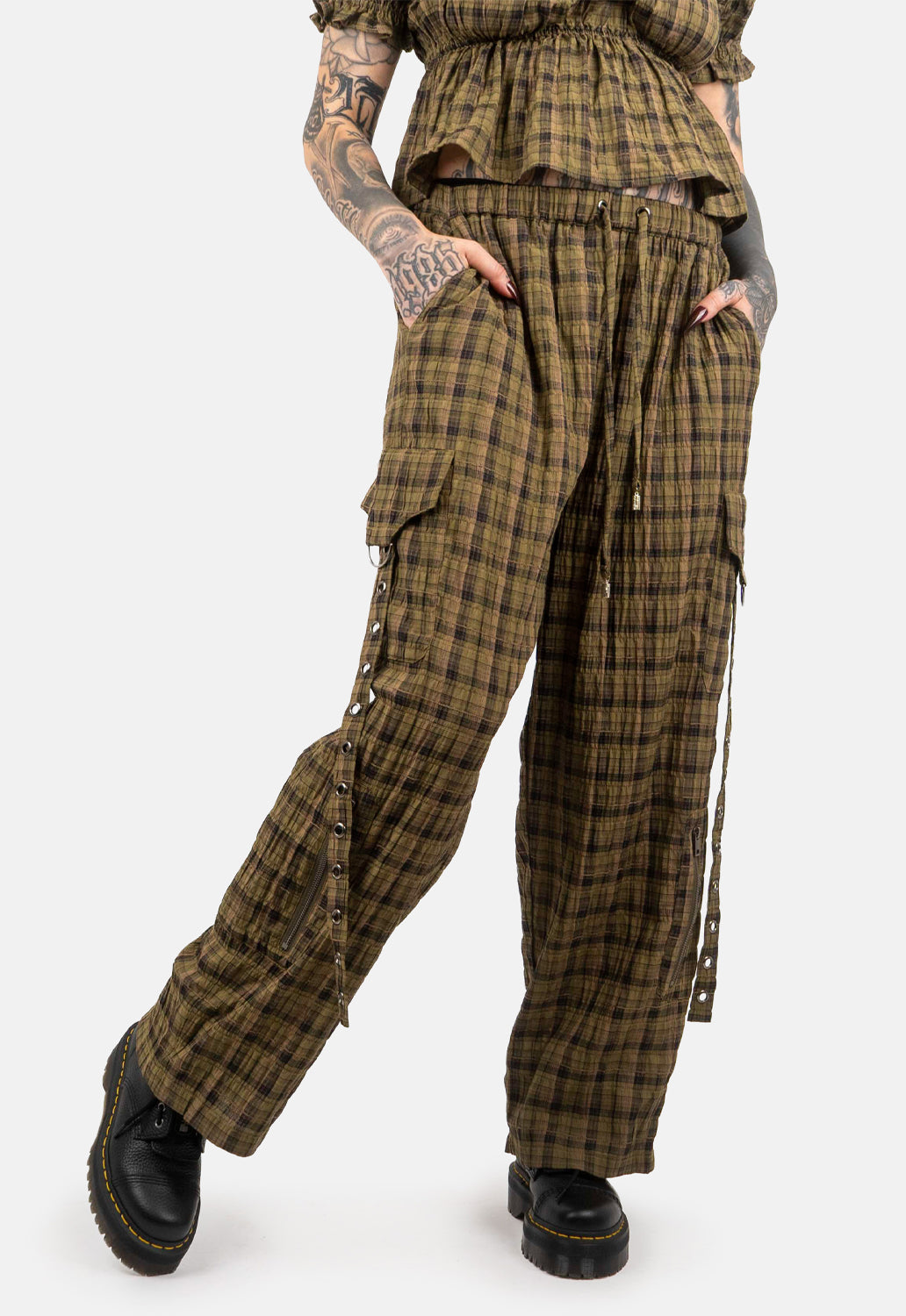 Bram Barrel Leg Cargo Trousers