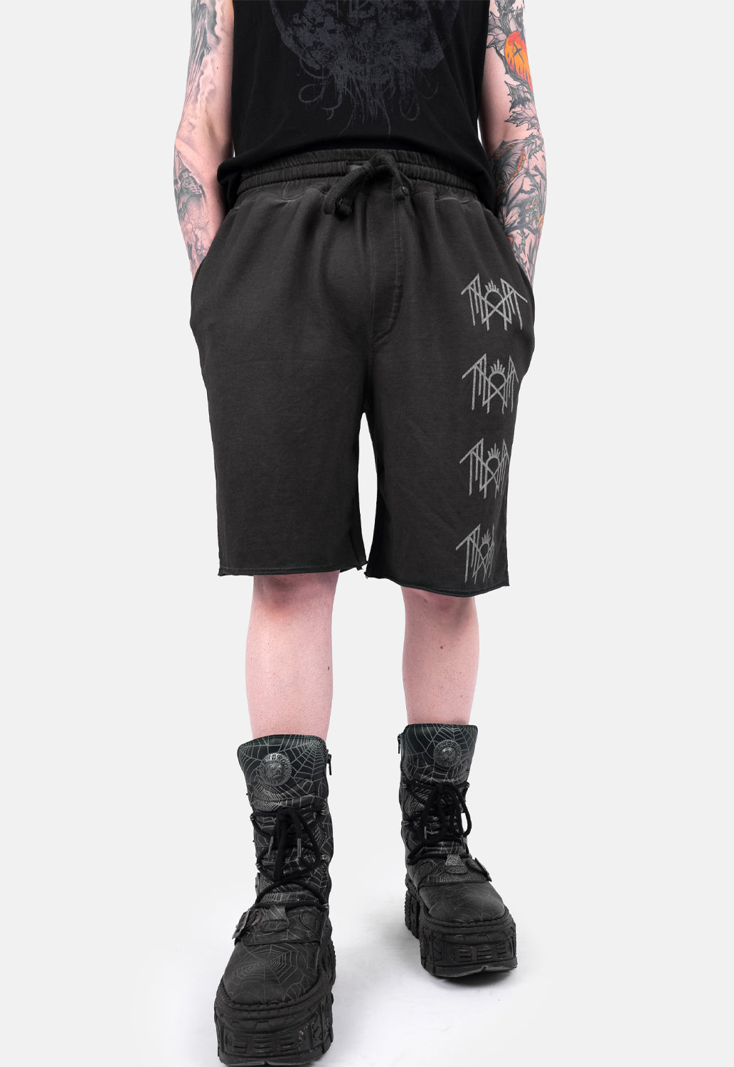 Line Logos Bermuda Shorts – DMG SCY