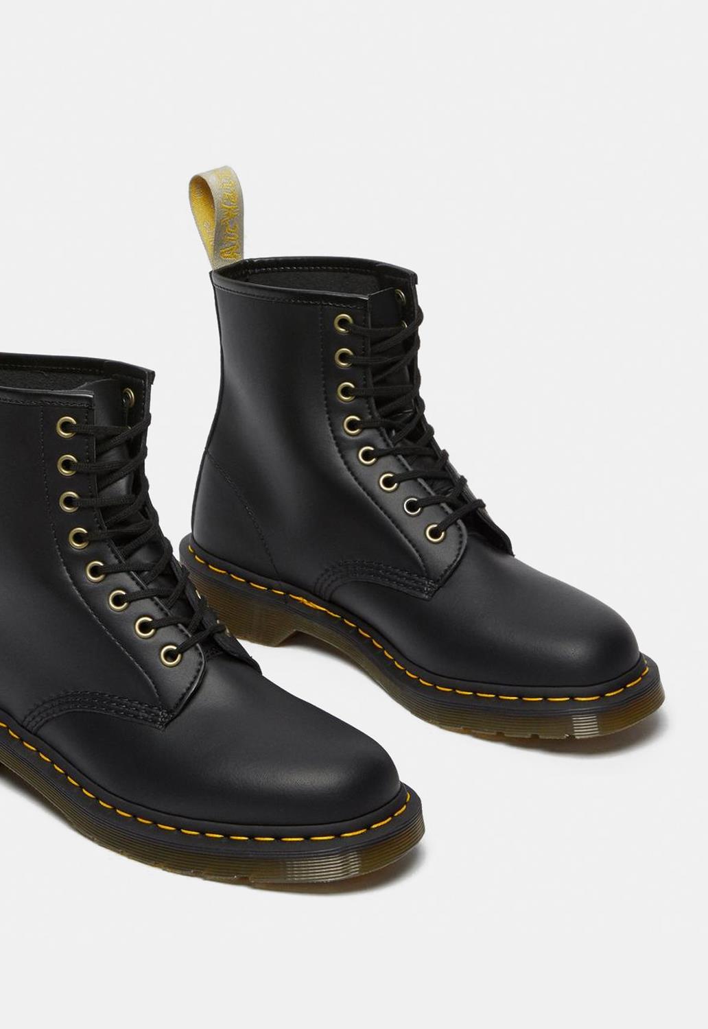 1460 Vegan Boots