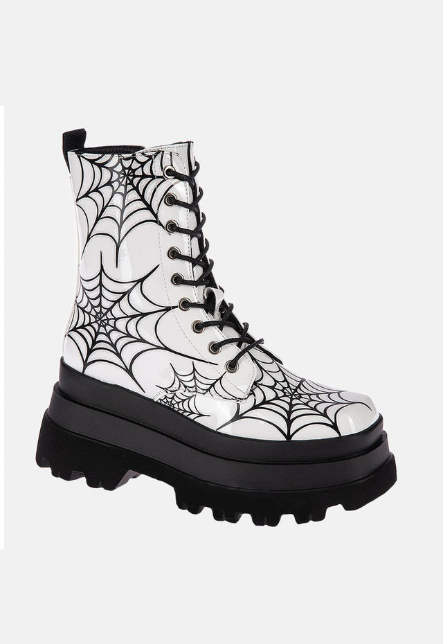 Web Trap Trident Boots