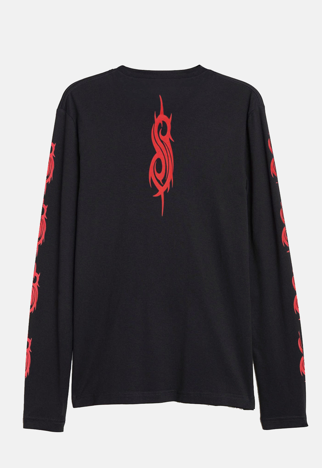 Black long-sleeved top featuring Slipknot band merch from their European tour 2016. The design showcases a skeleton holding a flag artwork, capturing the band's signature dark and intense aesthetic.