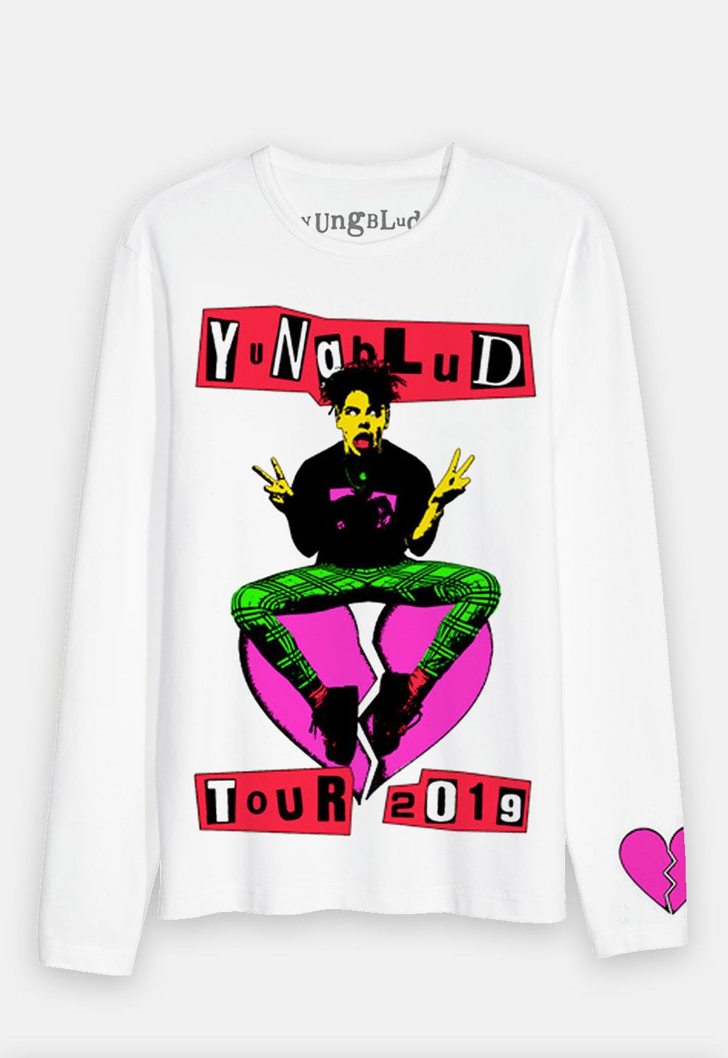 Tour Long Sleeved Top