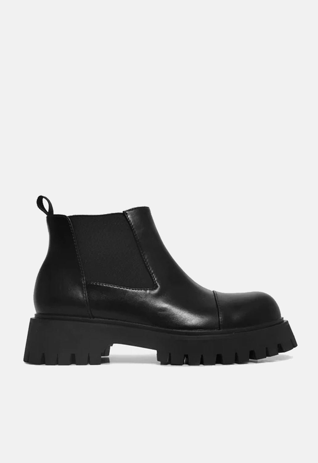 Graded Ankle Cut Chelsea Boots