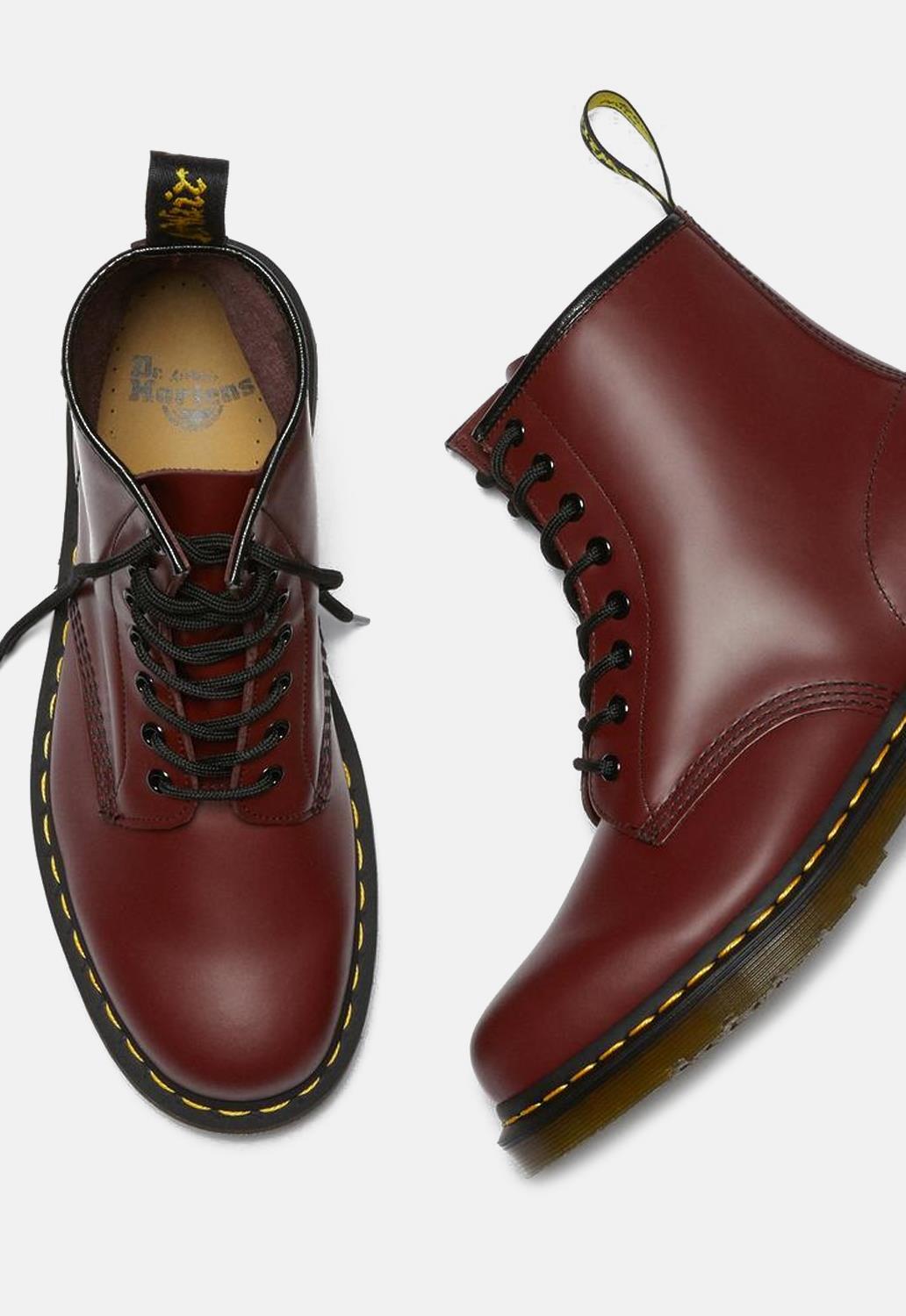 1460 Smooth Leather Boots